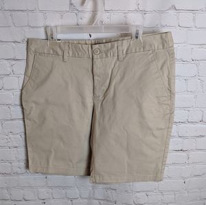 NWT Gap Factory Khaki Bermuda Shorts Size 12